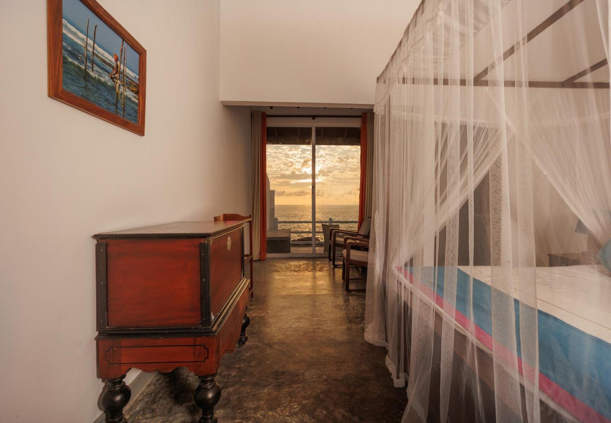 Hotel Zeilan Sunset Point ウナワトゥナ エクステリア 写真
