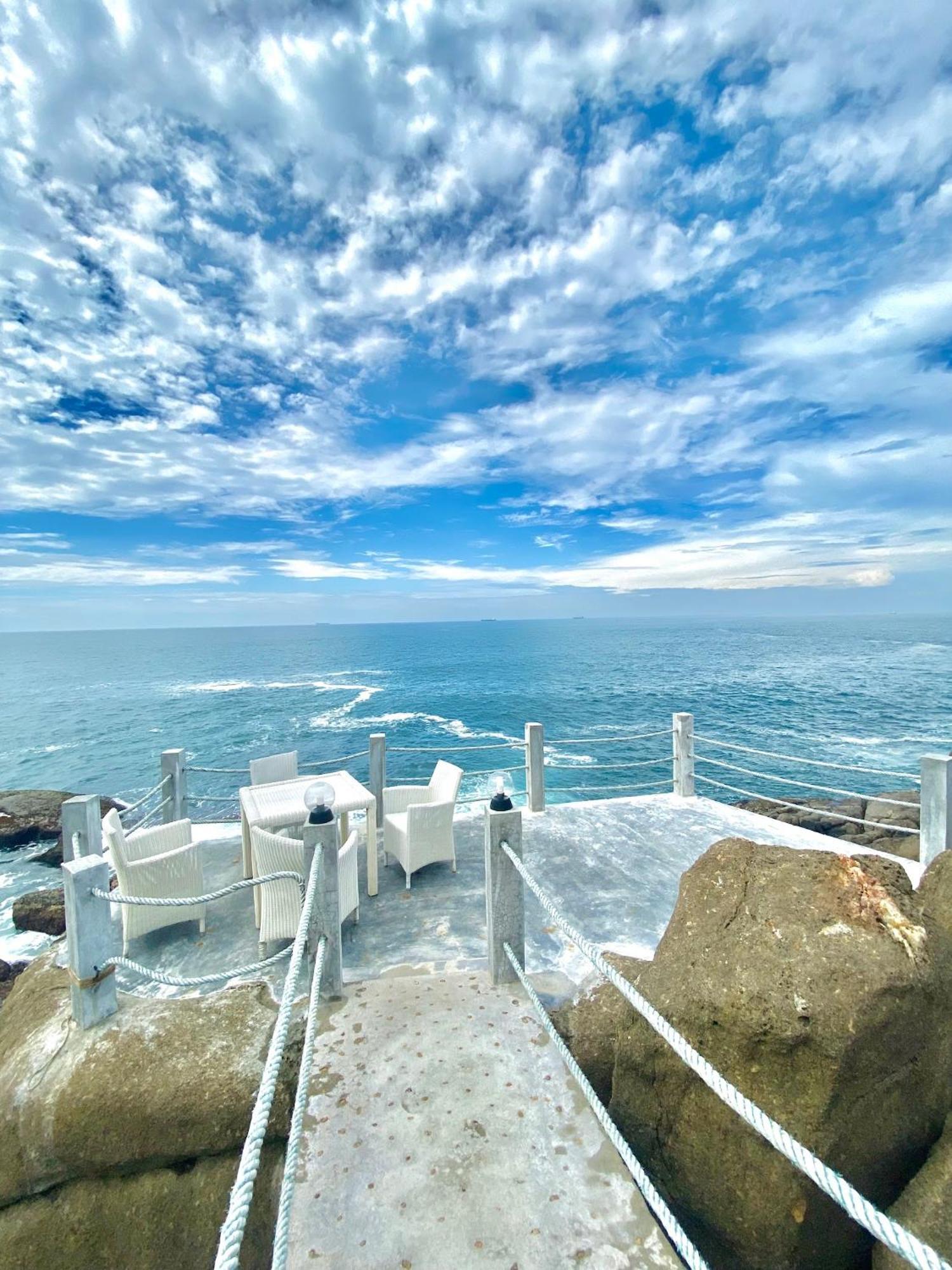 Hotel Zeilan Sunset Point ウナワトゥナ エクステリア 写真