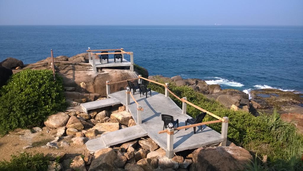 Hotel Zeilan Sunset Point ウナワトゥナ エクステリア 写真